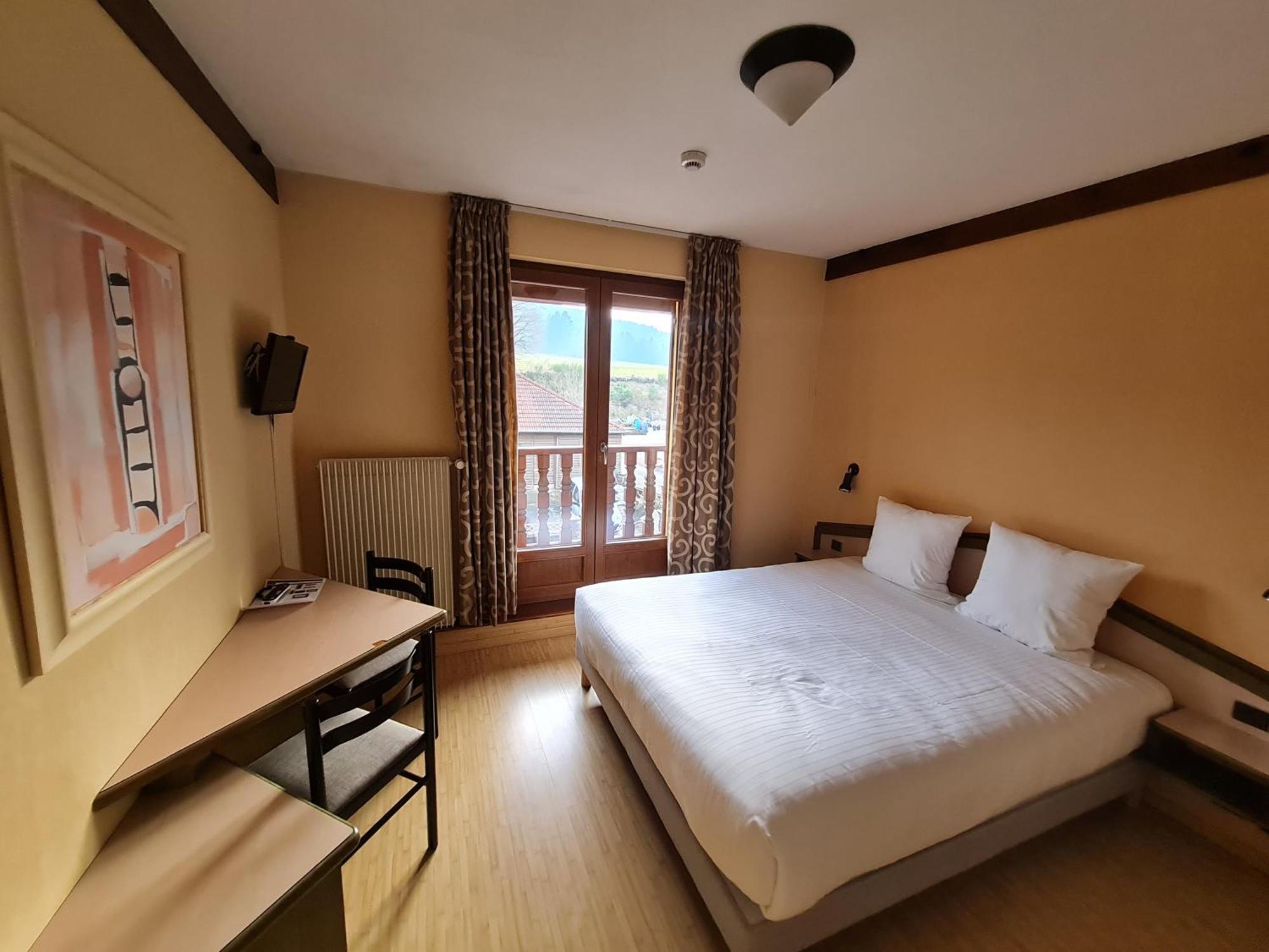 Restaurant A L'Aigle Hotel Wimmenau Екстериор снимка