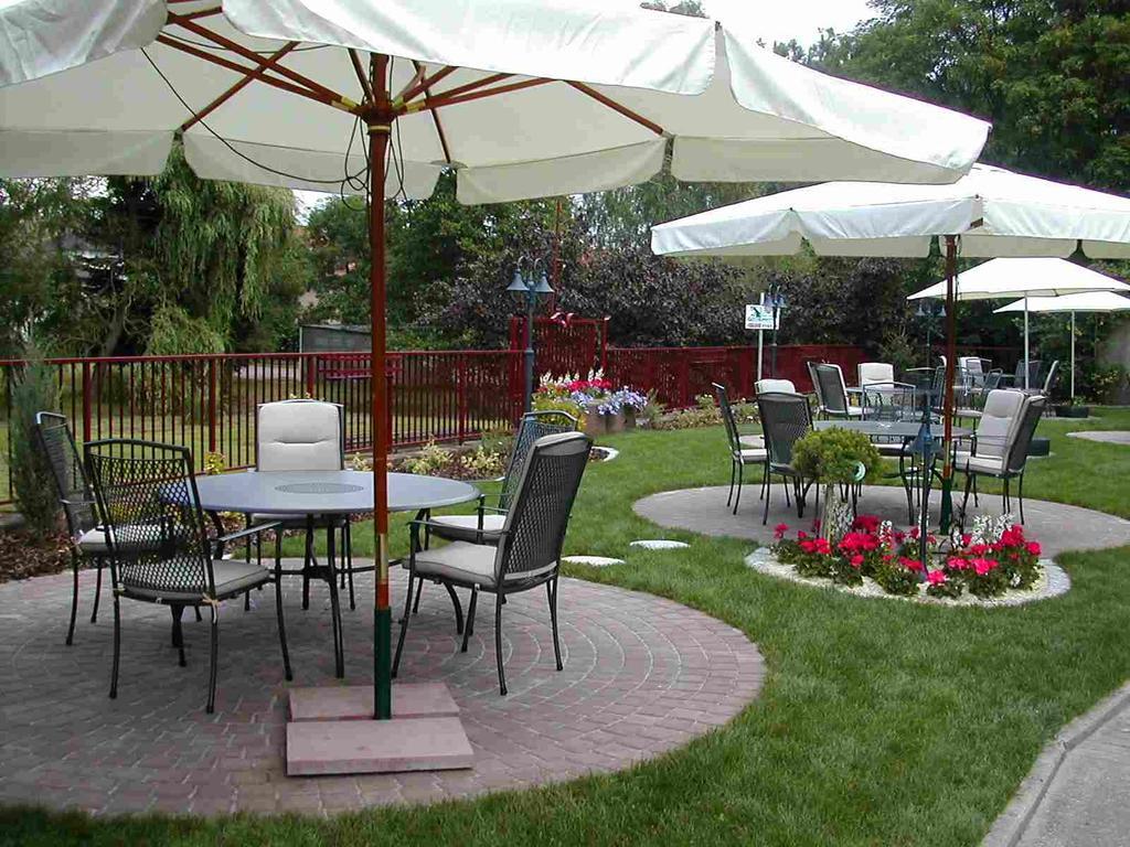 Restaurant A L'Aigle Hotel Wimmenau Екстериор снимка