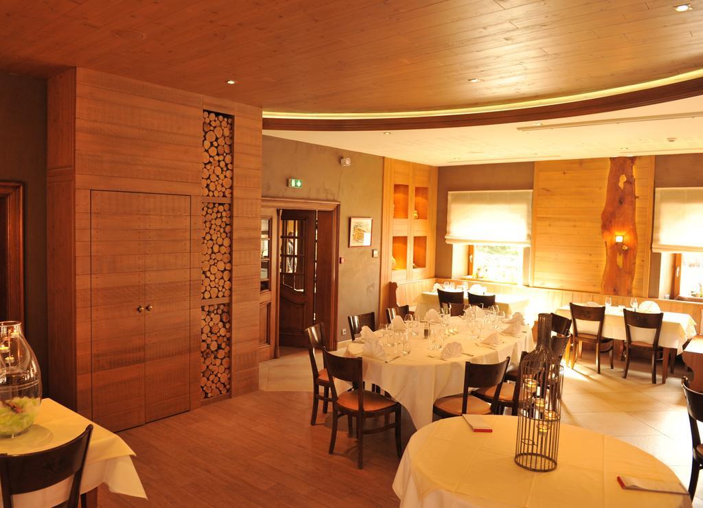 Restaurant A L'Aigle Hotel Wimmenau Екстериор снимка