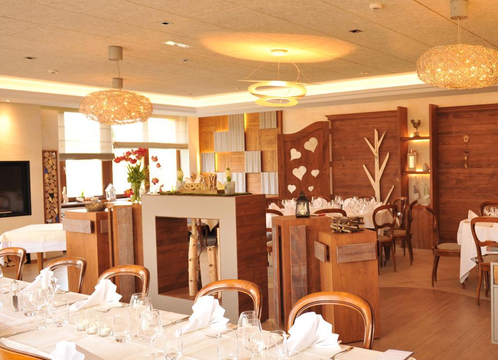 Restaurant A L'Aigle Hotel Wimmenau Екстериор снимка