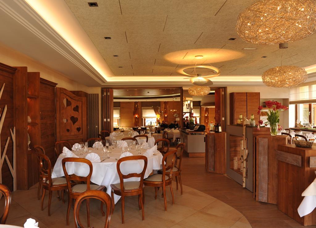 Restaurant A L'Aigle Hotel Wimmenau Екстериор снимка